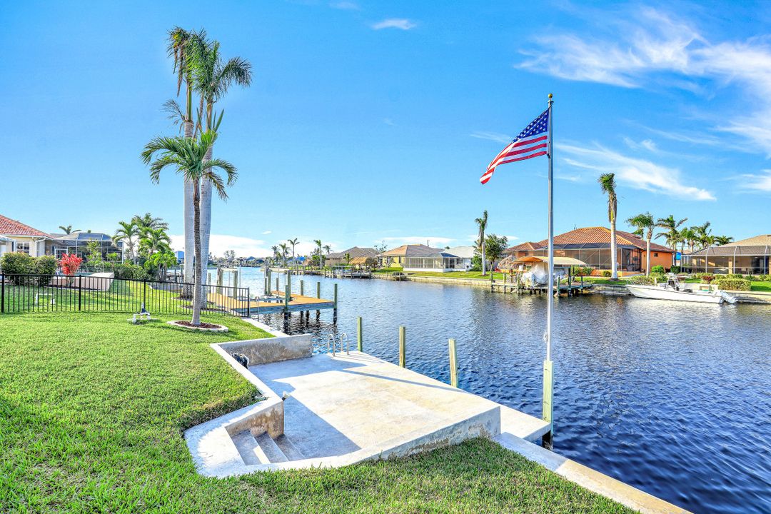 2709 SW 37th St, Cape Coral, FL 33914