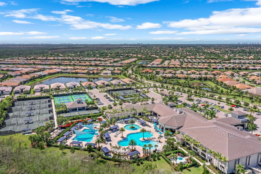 28610 Montecristo Loop, Bonita Springs, FL 34135