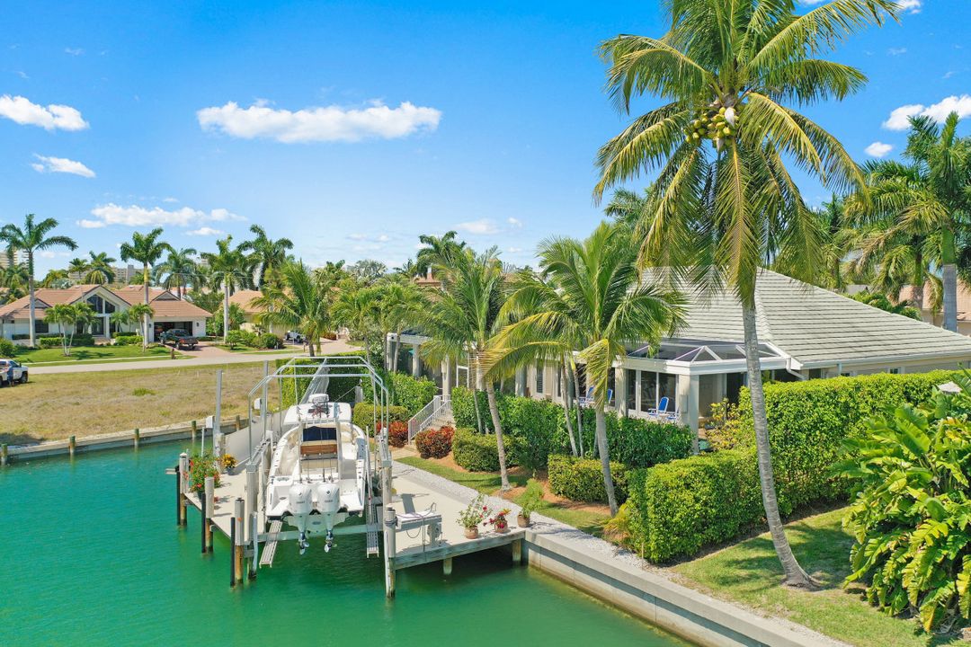 1160 Marlin Ct, Marco Island, FL 34145