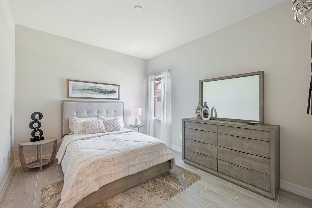 14360 Blue Bay Cir, Fort Myers, FL 33913