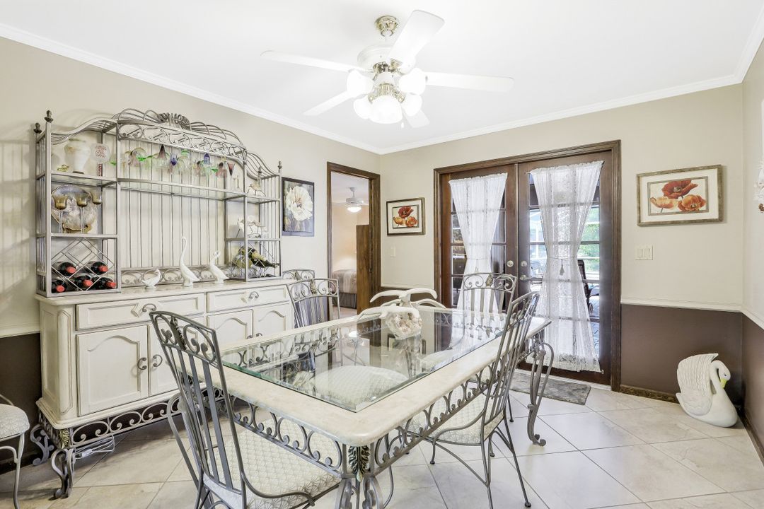 4408 SE 12th Ave, Cape Coral, FL 33904