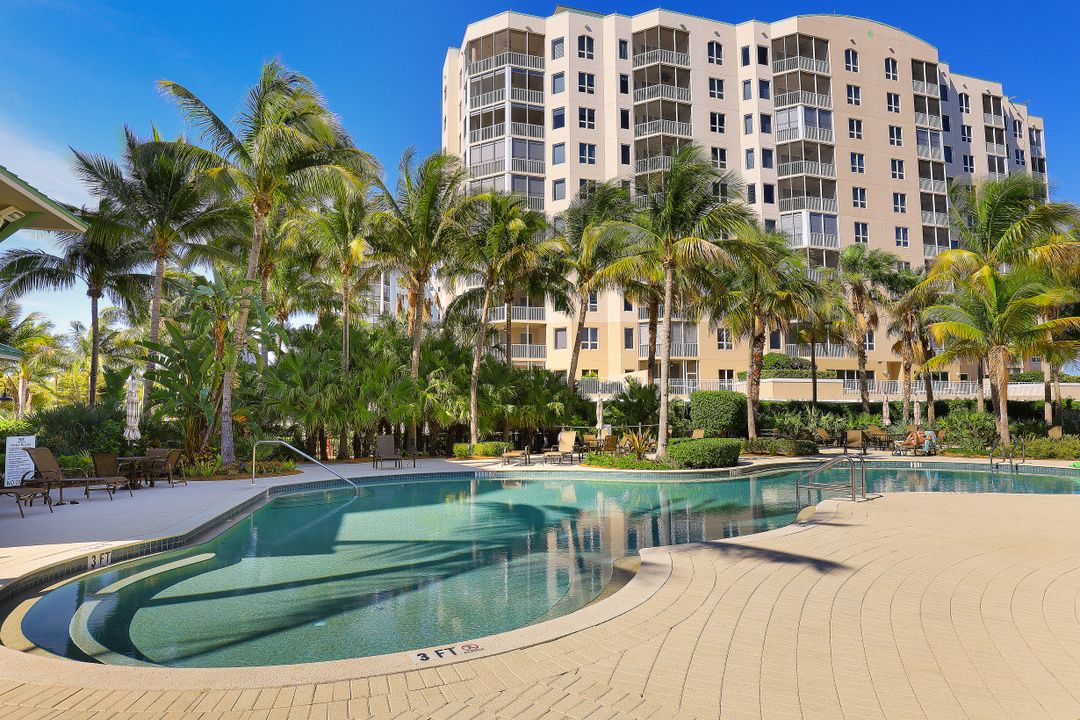 4182 Bay Beach Ln #743, Fort Myers Beach, FL 33931