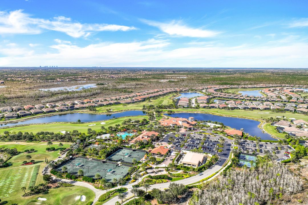 8848 Savona Ct, Naples, FL 34119