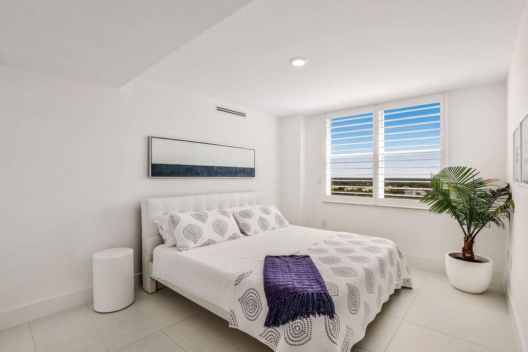 6585 Nicholas Blvd #1505, Naples, FL 34108