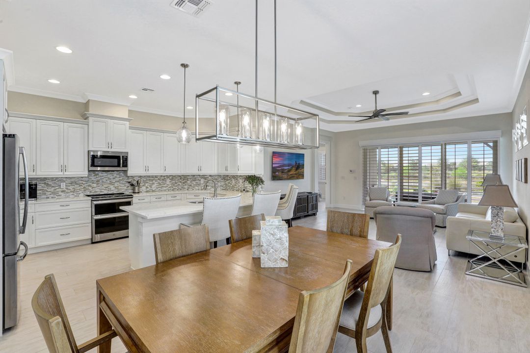 5778 Highbourne Dr, Naples, FL 34113