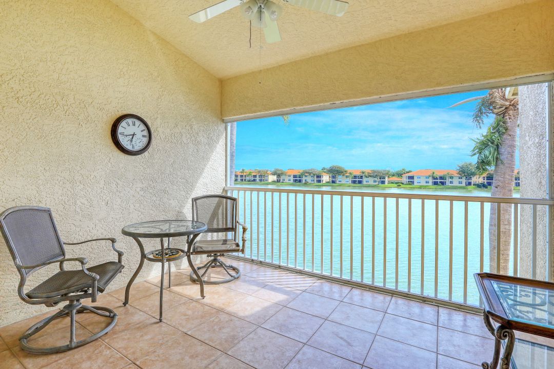 6528 Huntington Lakes Cir #203, Naples, FL 34119