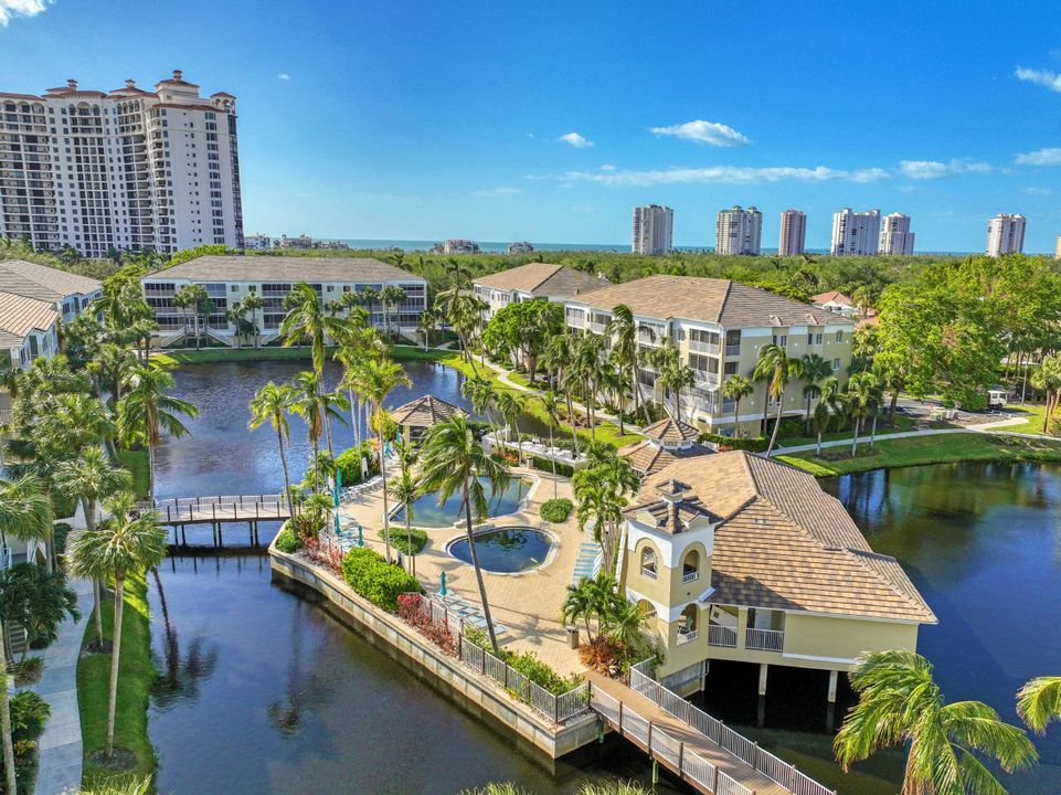 7718 Pebble Creek Cir #203, Naples, FL 34108