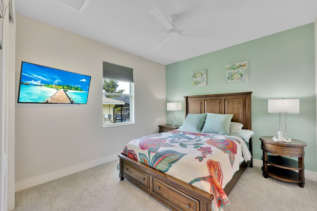 135 SW 50th St, Cape Coral, FL 33914