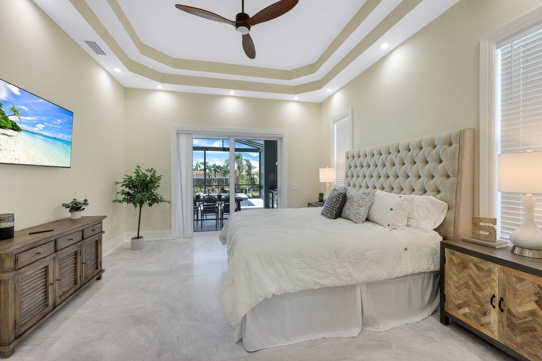 5332 Malibu Ct, Cape Coral, FL 33904