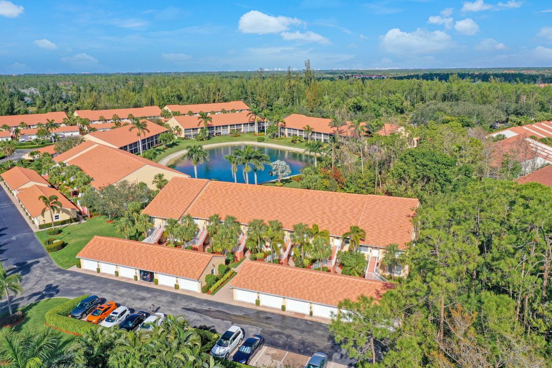 2365 Bayou Ln #4, Naples, FL 34112