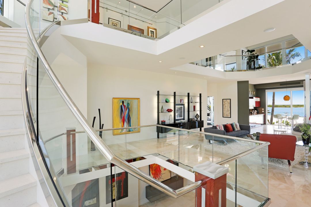 202 S Beach Dr, Marco Island, FL 34145