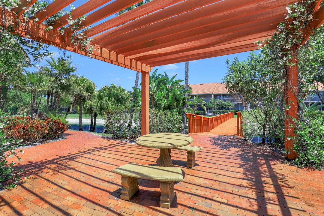 1615 Windy Pines Dr #1307, Naples, FL 34112