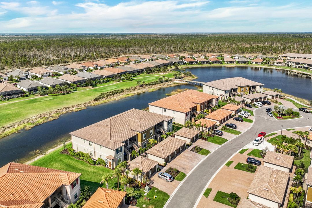 9393 Pocida Ct #102, Naples, FL 34119