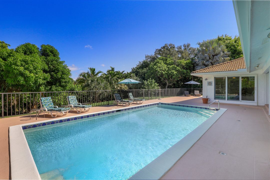 1636 Ludlow Rd, Marco Island, FL 34145