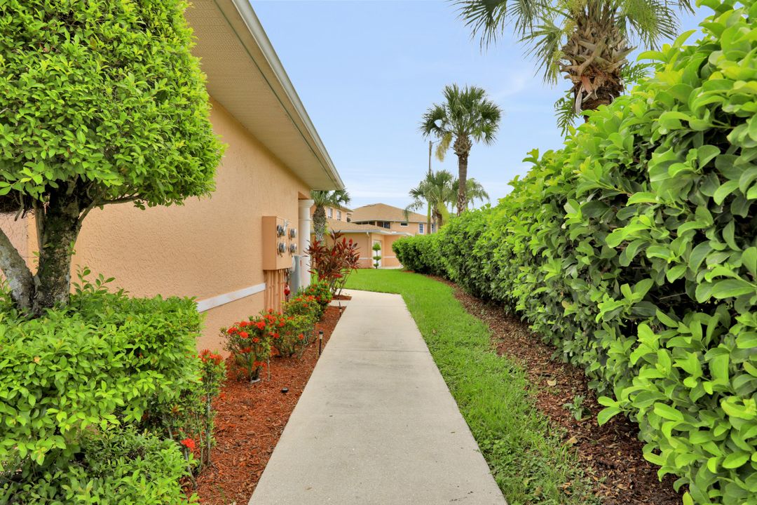 20028 Lake Vista Cir #4c, Lehigh Acres, FL 33936