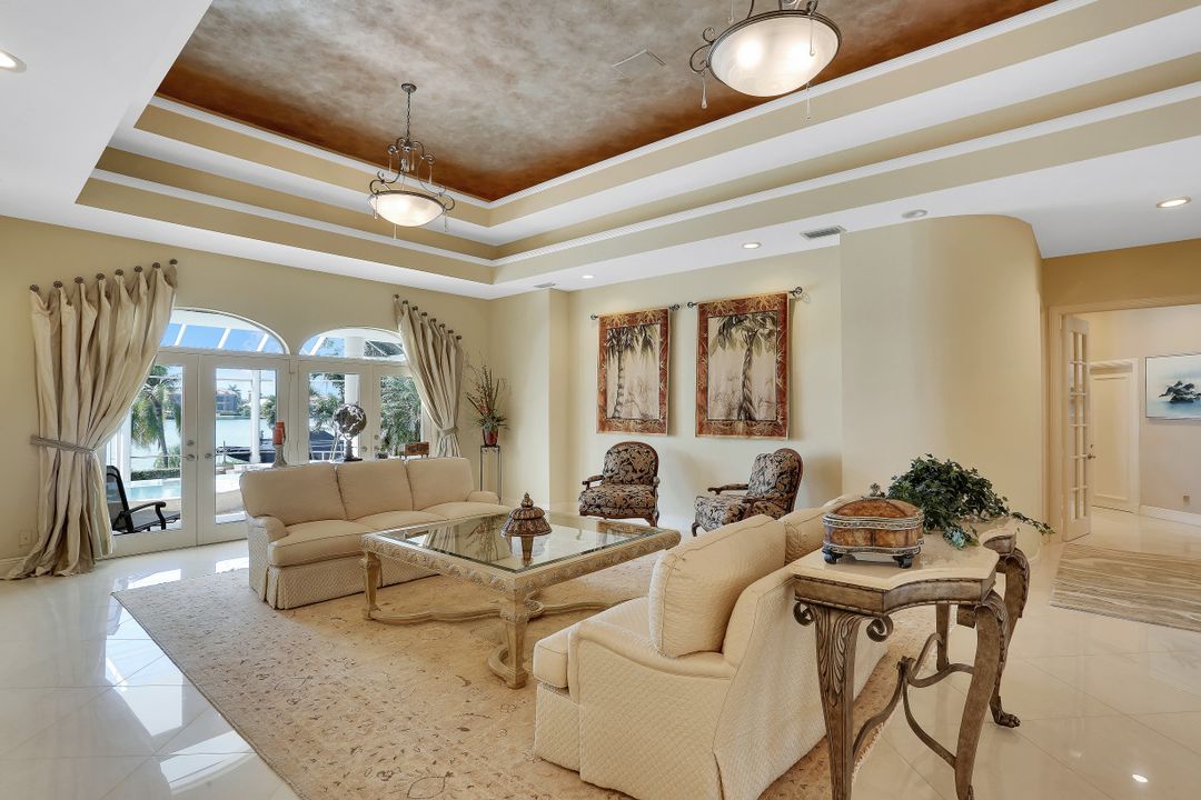 888 S Heathwood Dr, Marco Island, FL 34145