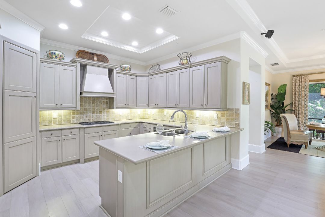2305 Tradition Way #102, Naples, FL 34105