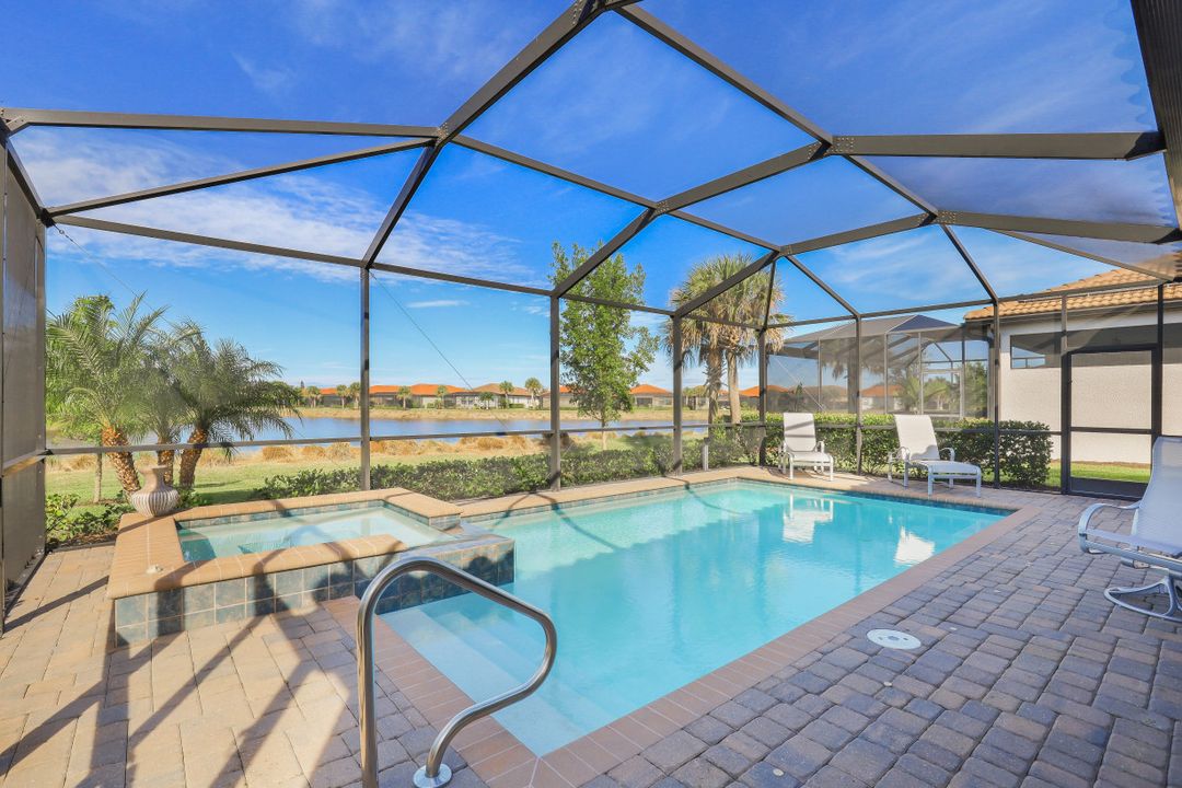 1493 Artesia Dr W, Naples, FL 34113