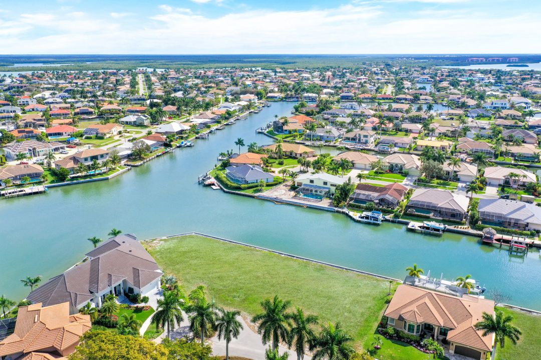 1575 Buccaneer Ct, Marco Island, FL 34145