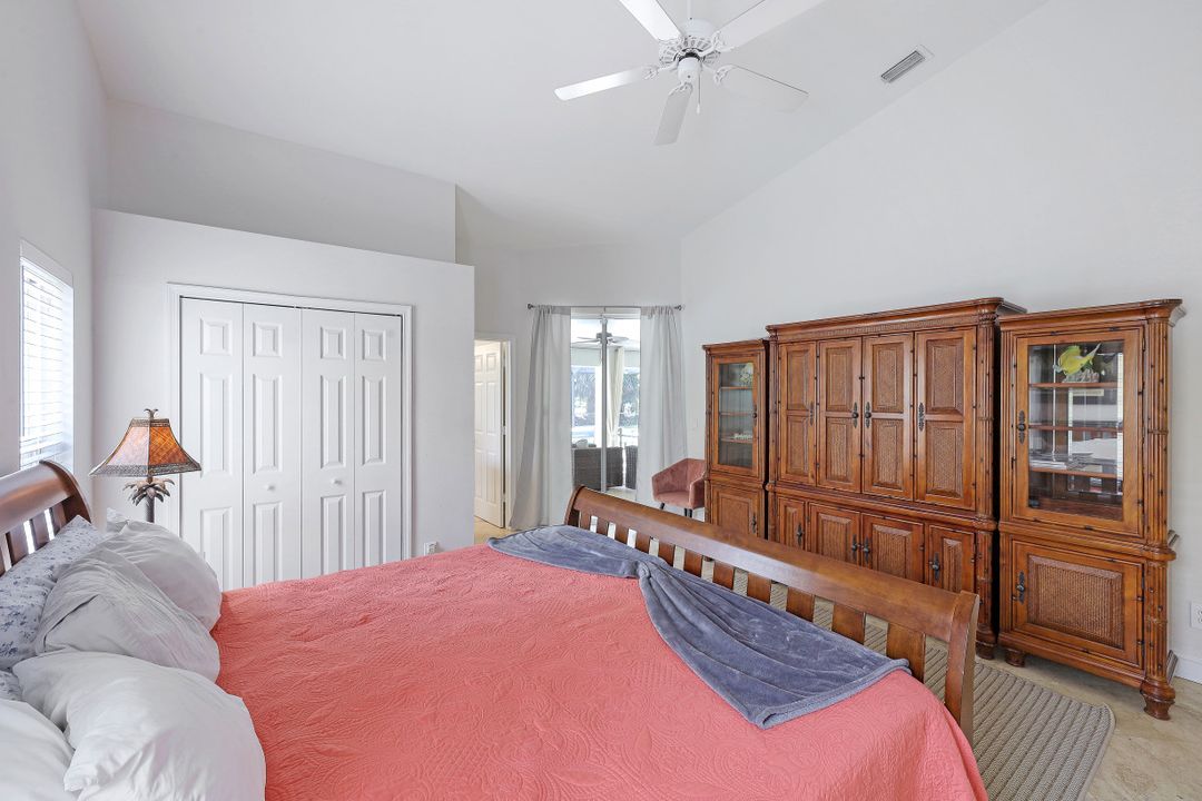 6485 Autumn Woods Blvd, Naples, FL 34109