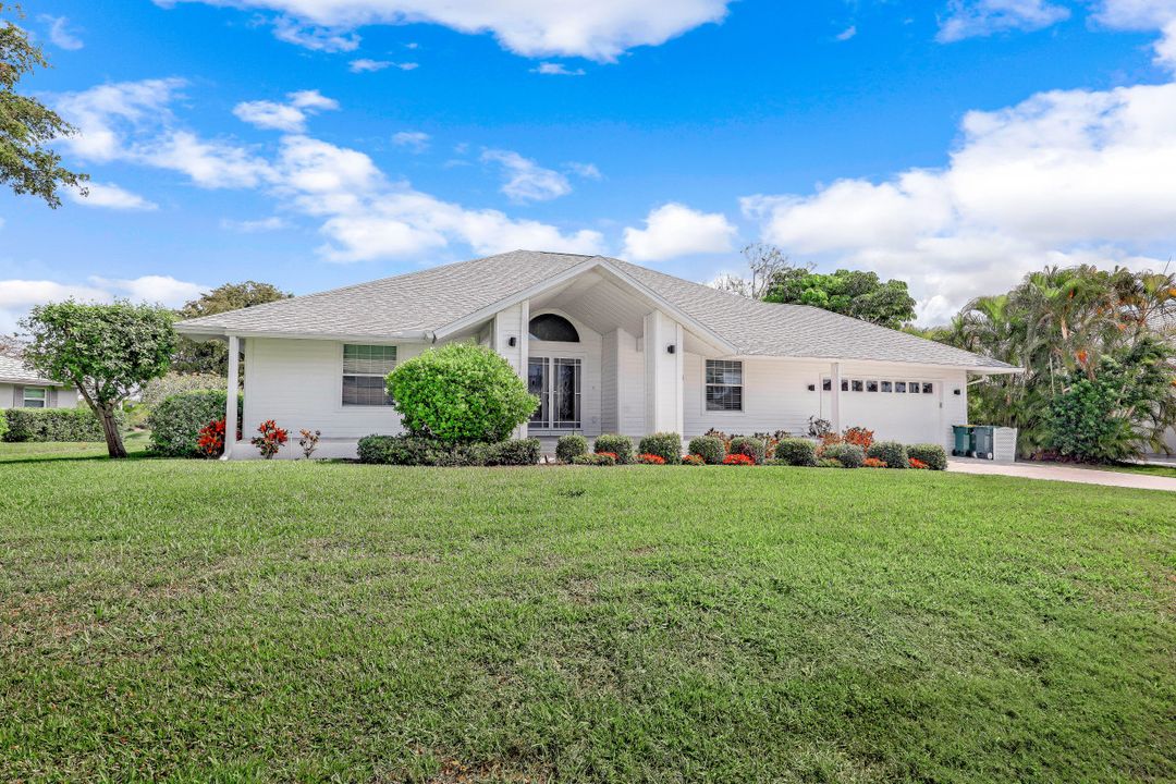 1558 Jamaica Ct, Marco Island, FL 34145