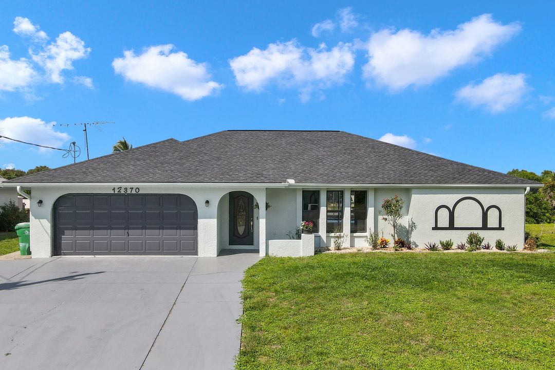 12370 Kneeland Terrace, Port Charlotte, FL 33981