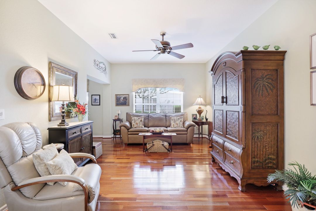 5650 Northboro Dr #101, Naples, FL 34110