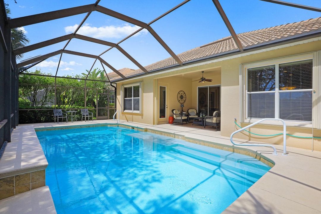 10354 Flat Stone Loop, Bonita Springs, FL 34135