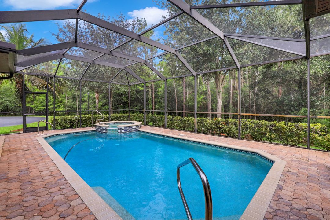 11390 Salix Ct, Fort Myers, FL 33966