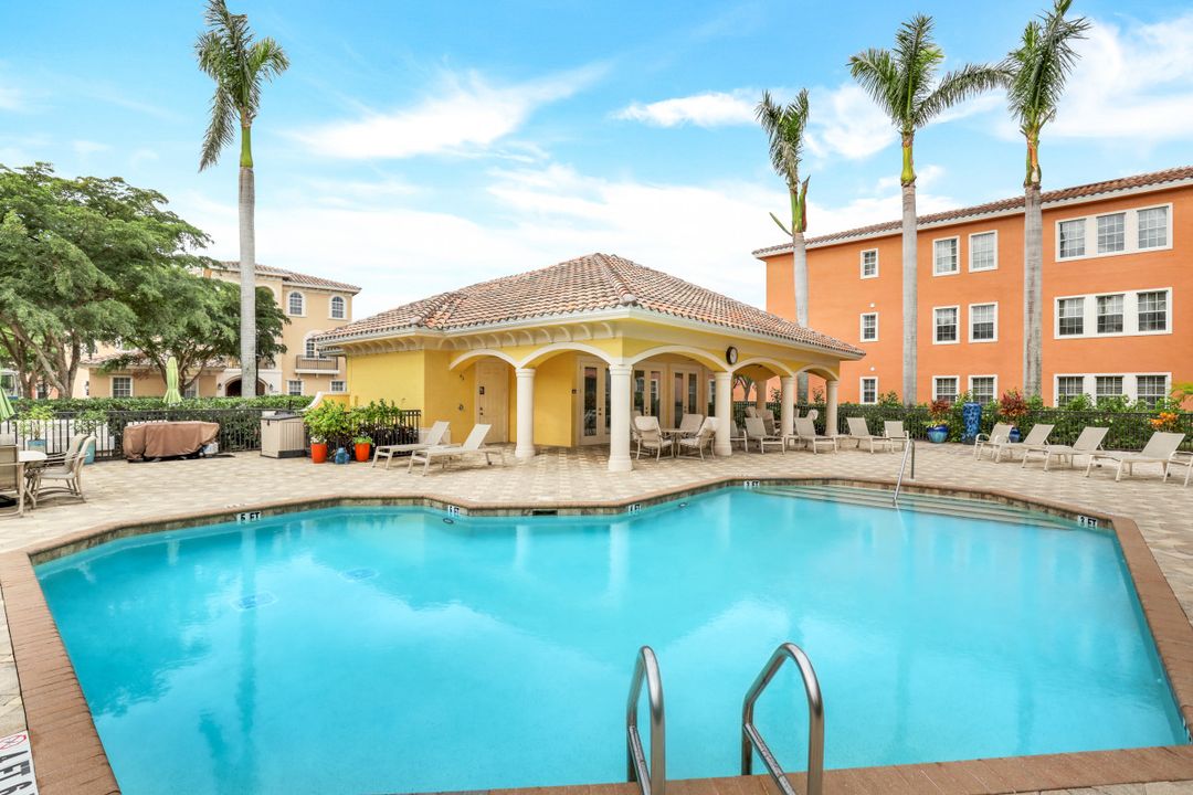 10820 Vivaldi Ct #201, Miromar Lakes , FL 33913