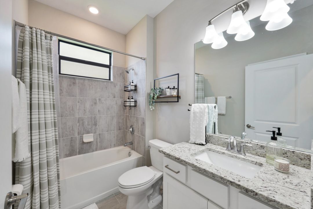 11591 Canopy Loop, Fort Myers, FL 33913