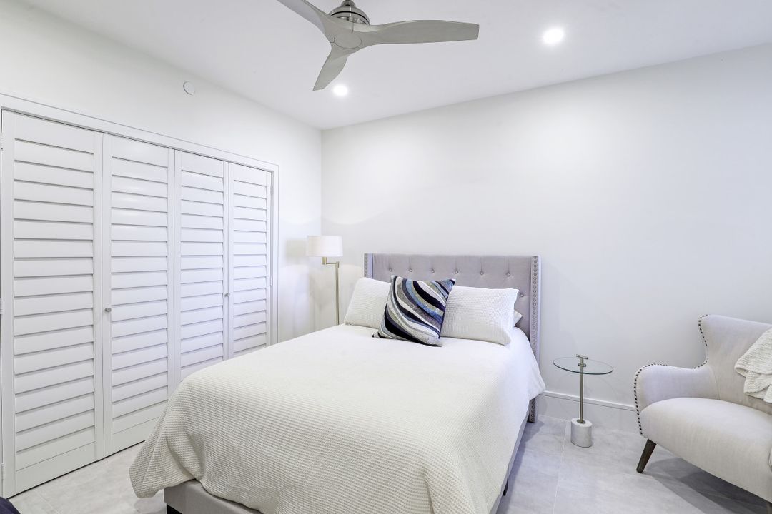 980 Cape Marco Dr  #804, Marco Island, FL 34145