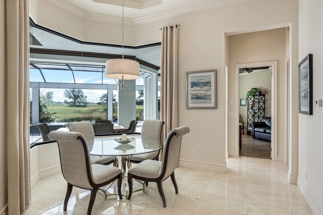 16462 Seneca Way, Naples, FL 34110