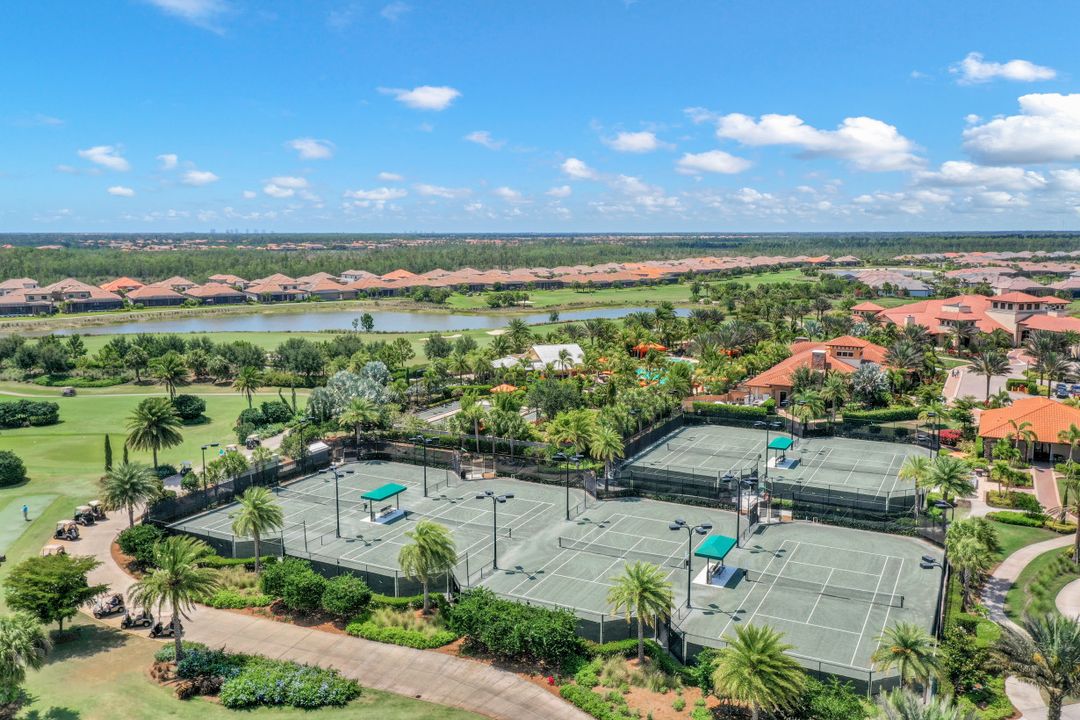 9123 Trivoli Terrace, Naples, FL 34119