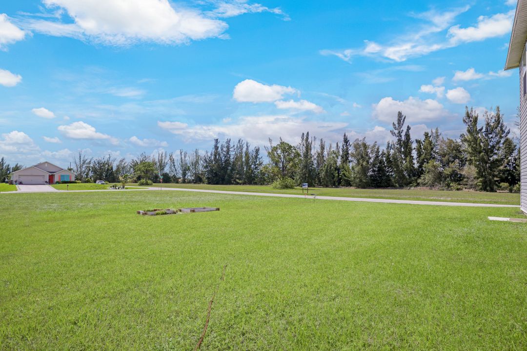 1926 NW 22nd Ave, Cape Coral, FL 33993