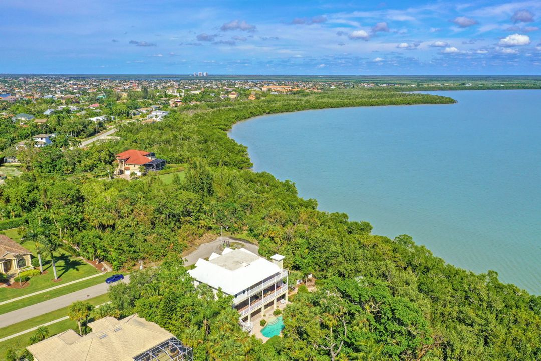 1811 Dade Ct, Marco Island, FL 34145