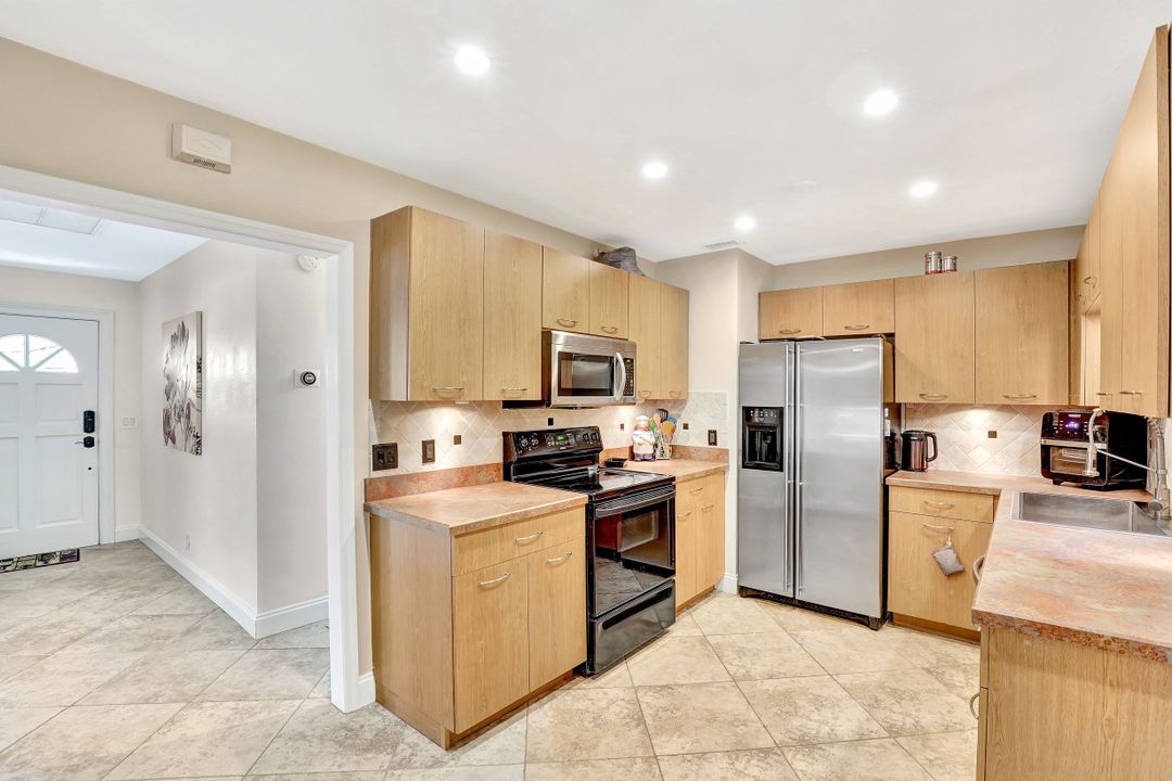 1617 Braman Ave, Fort Myers, FL 33901