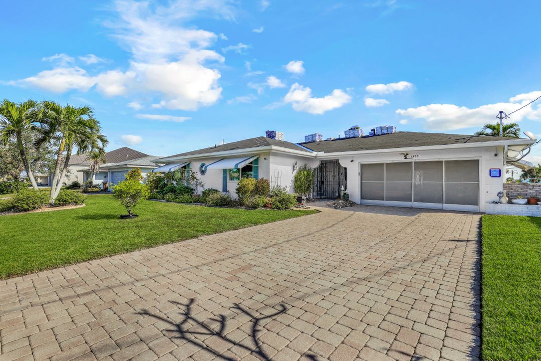 5333 SW 2nd Pl, Cape Coral, FL 33914