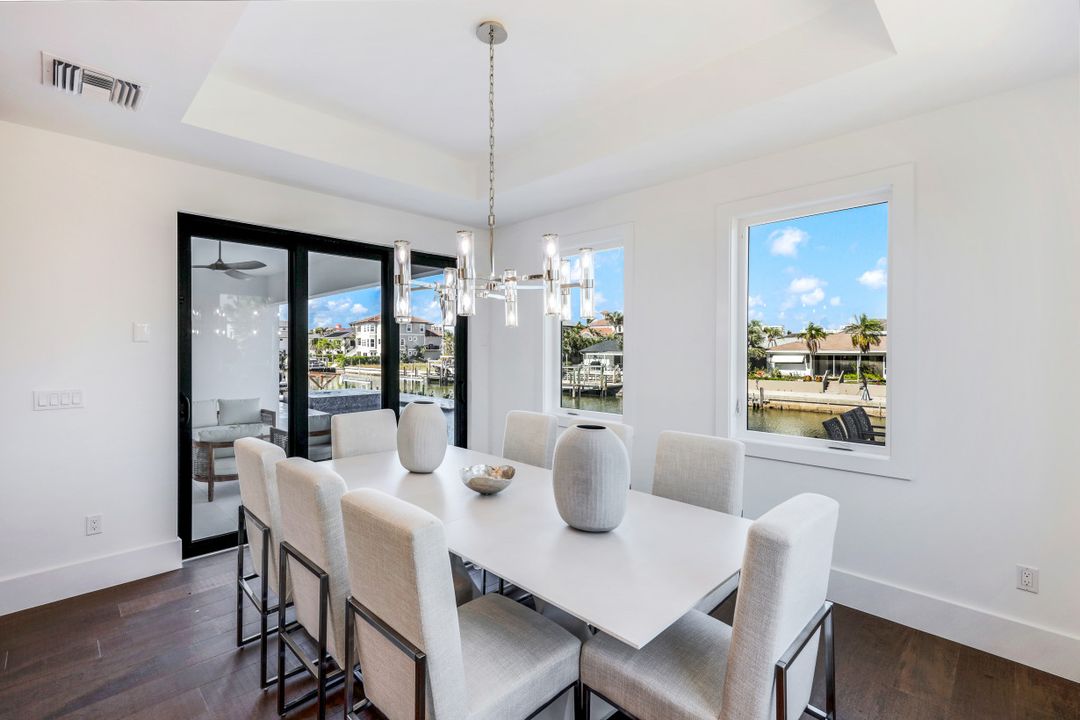 469 Germain Ave, Naples, FL 34108