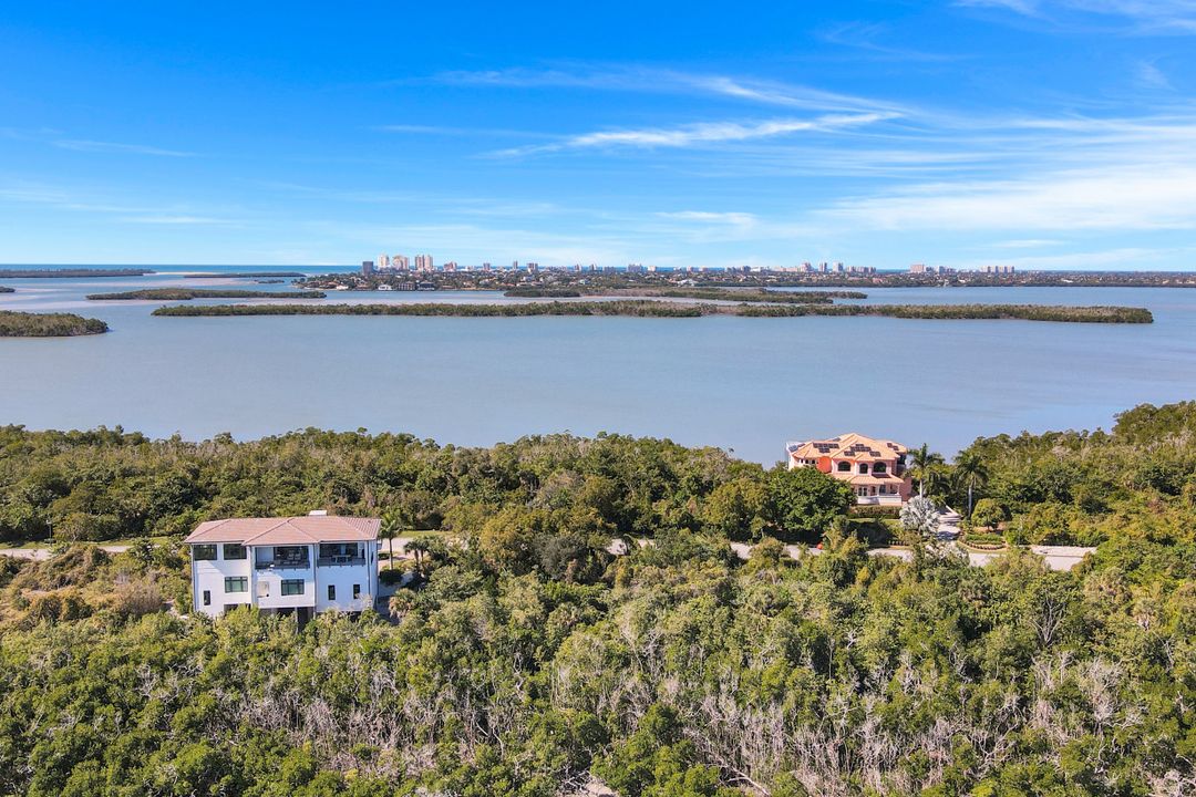 882 Whiskey Creek Dr, Marco Island, FL 34145