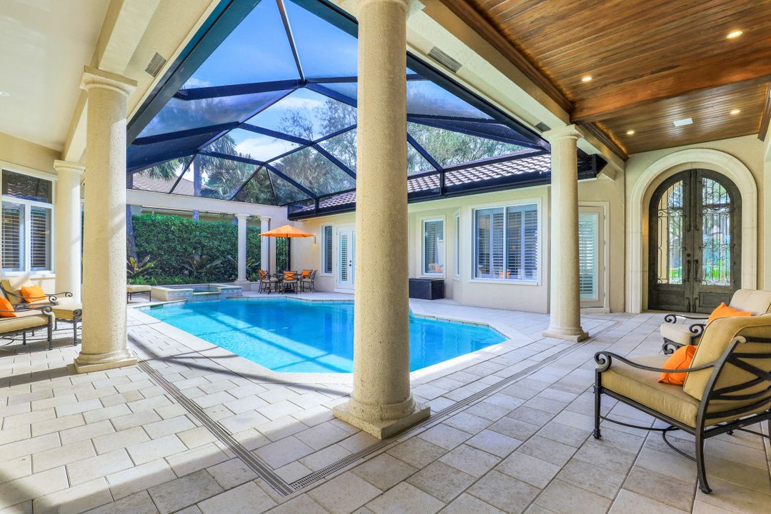 1564 Gormican Ln, Naples, FL 34110