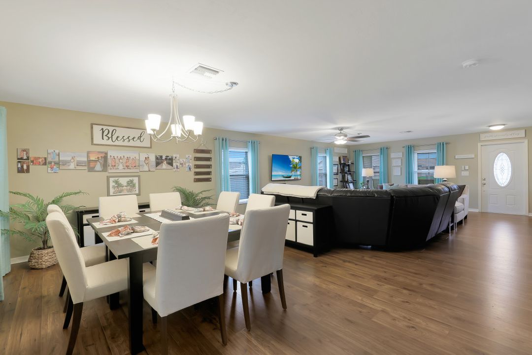 3006 SW 1st Pl, Cape Coral, FL 33914