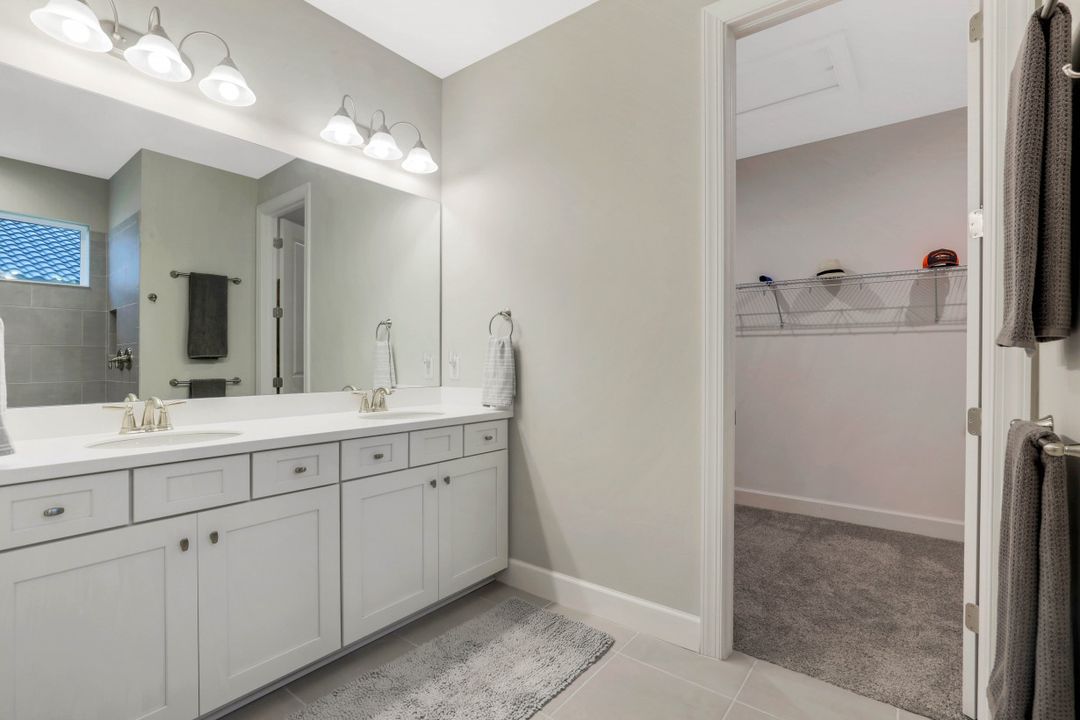 19595 Estero Pointe Ln, Fort Myers, FL 33908