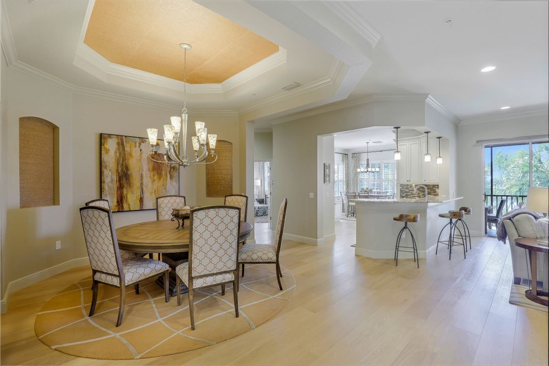 9201 Quartz Ln Apt 201 #201, Naples, FL 34120