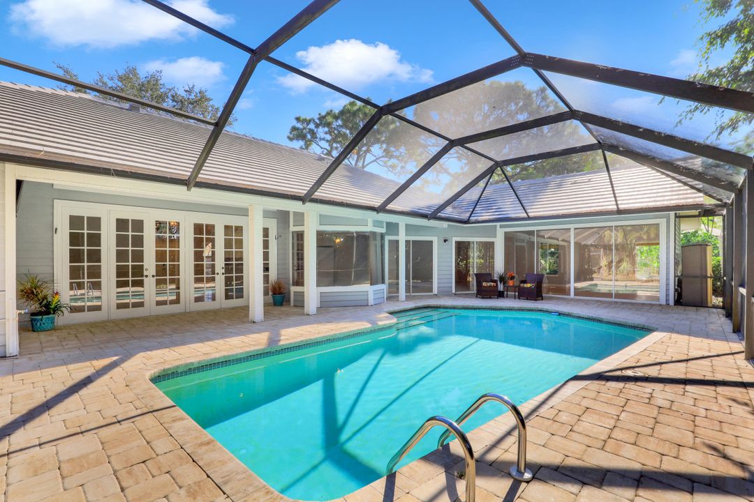 3781 Lakemont Dr, Bonita Springs, FL 34134