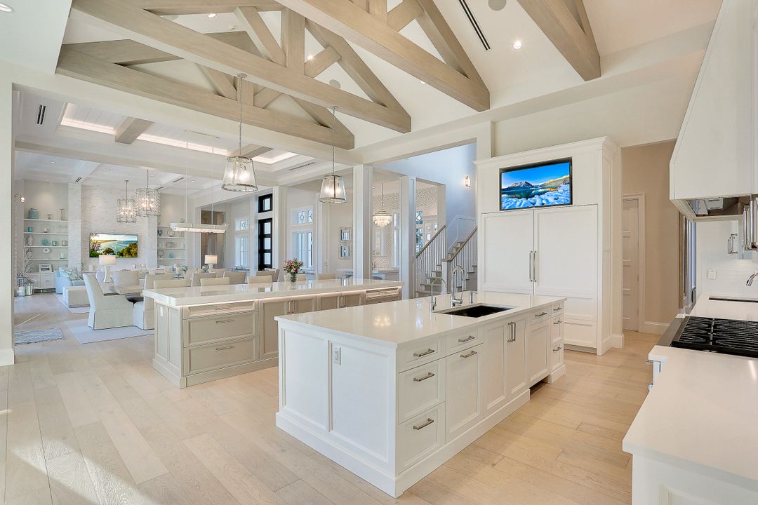 16610 Firenze Way, Naples, FL 34110