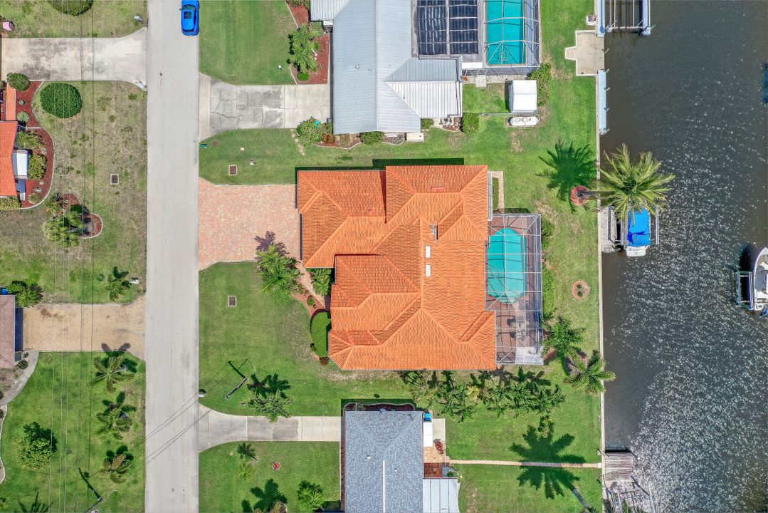 5267 Tiffany Ct, Cape Coral, FL 33904