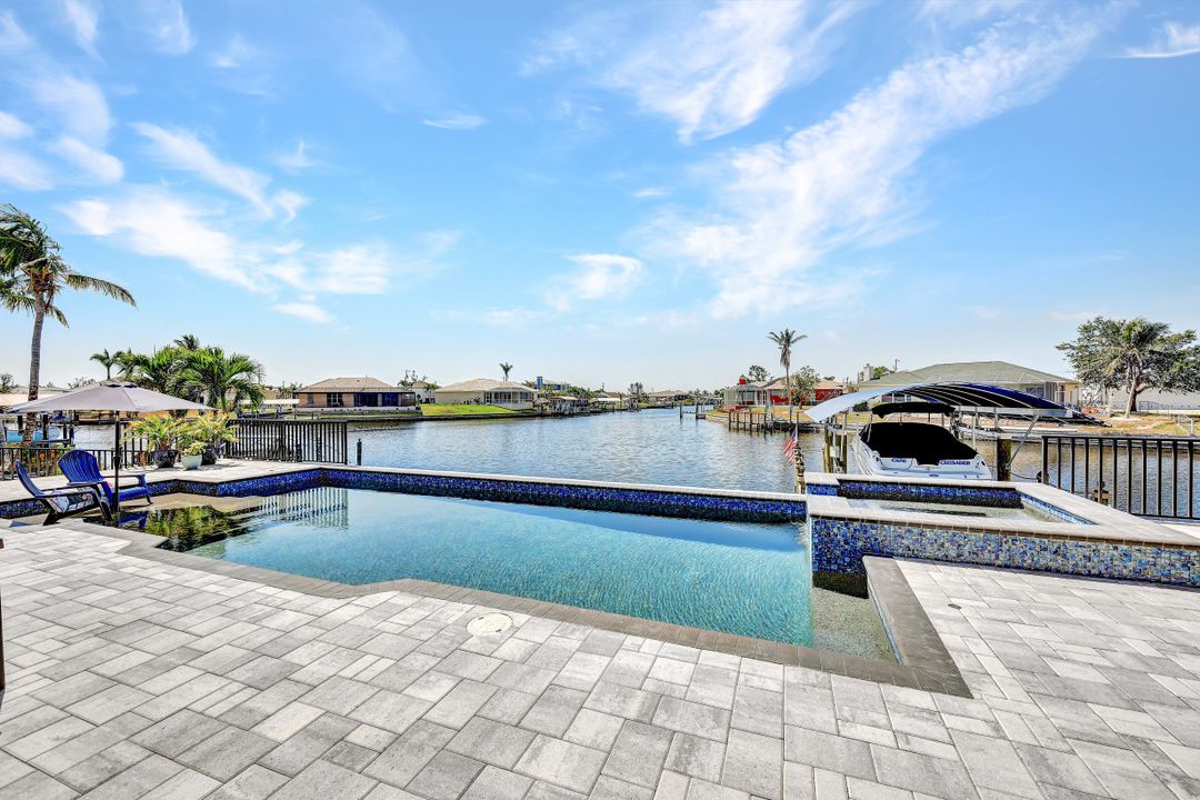 214 NW 32nd Pl, Cape Coral, FL 33993