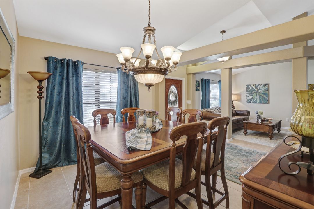 5011 SW 22nd Pl, Cape Coral, FL 33914