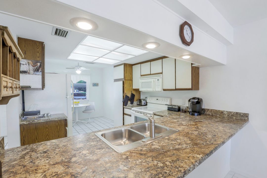 400 Fox Haven Dr #4108, Naples, FL 34104